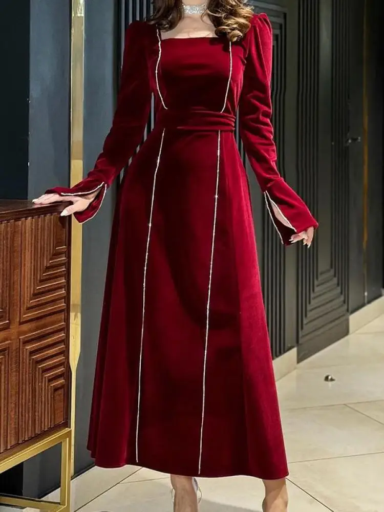 

Onecozyday Women Solid Color Velvet Dress Square Neck Long Sleeve A-line Pleated Evening Dresses Autumn and Winter Fashion Dress