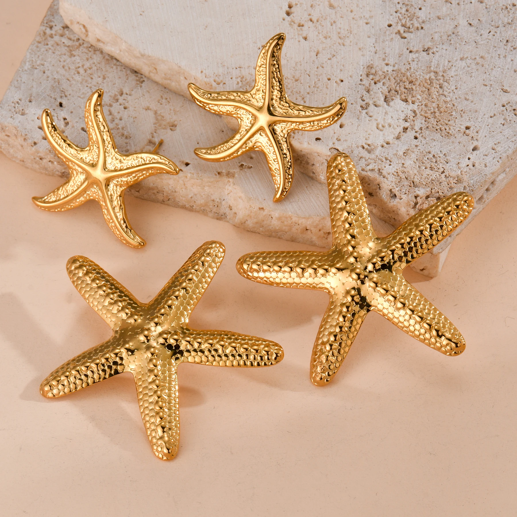 Akizoom Vintage Big Starfish Stud Earrings Stainless Steel Gold Color Summer Earrings for Women Girl Birthday Party Gift