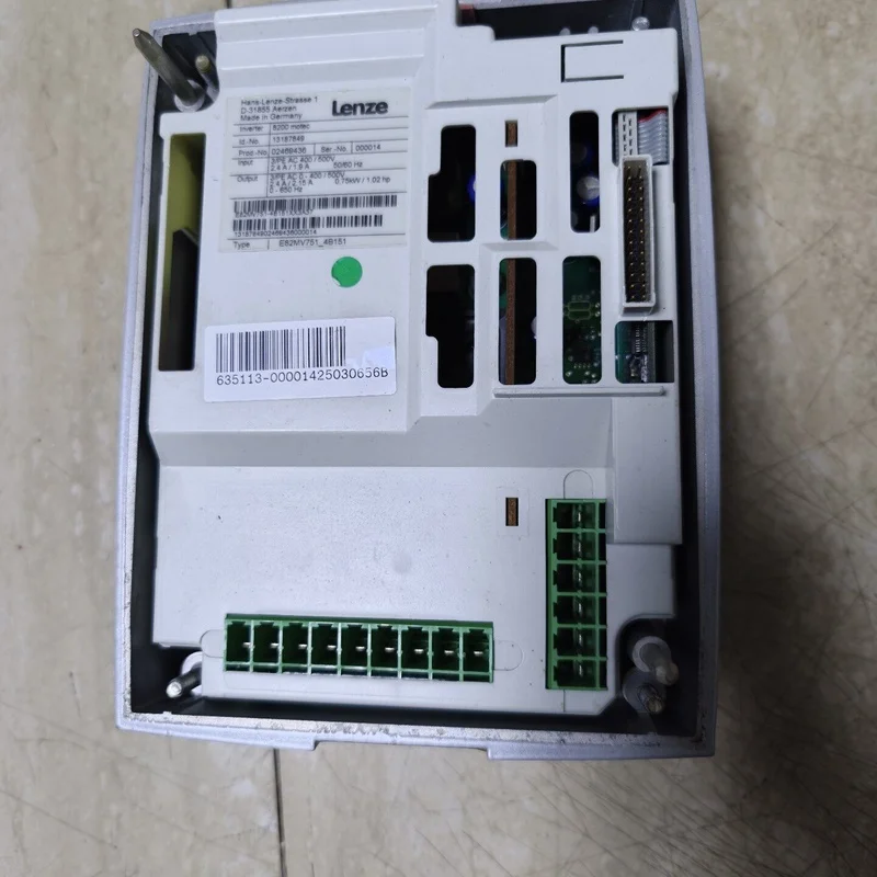 E82mv751-4b151 8200 Series 0.75kw Three Phase Plc New  Industrial Automation Programmable Control Plc Systems
