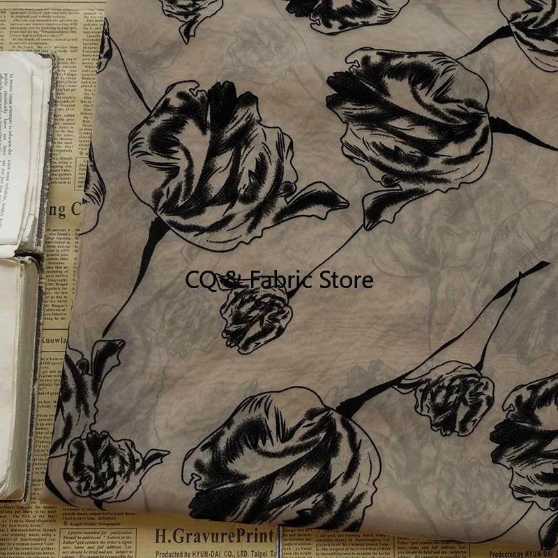 

Soft Yarn Black Rose Flocking Fabric For Elegant Dress Clothing DIY Accessories Skirt Clothing Tissue 1 meter