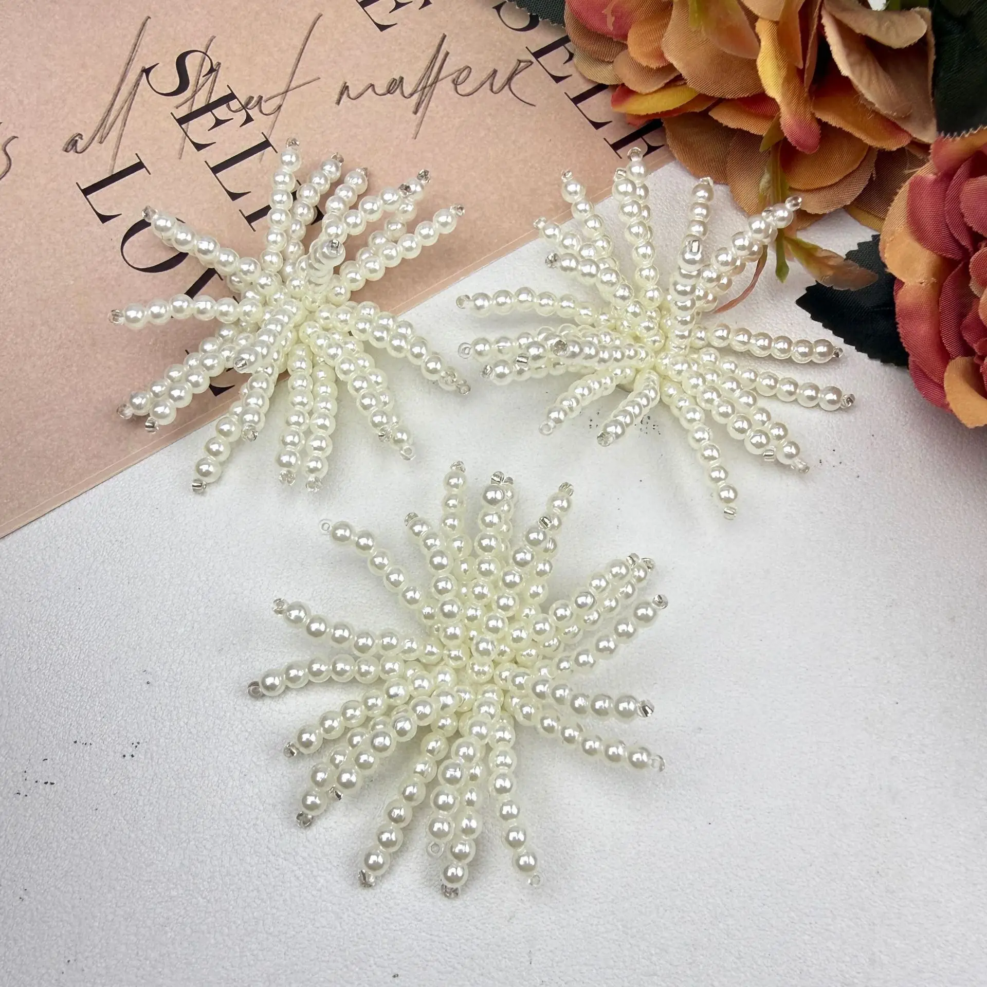 Handmade DIY Hole Shoe Flower Pearl Beads Earrings Hairpin Clothing Button Chest Flower Accessories Sparkling Fashion Jewelry
