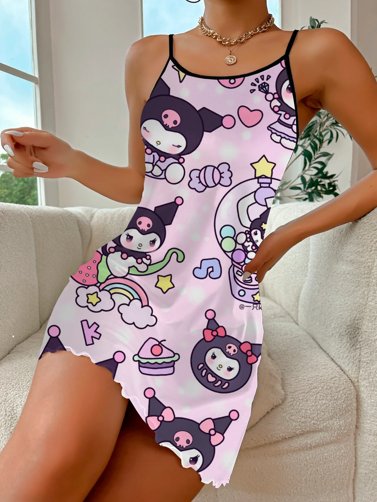 Disney Kuromi-Robe chic élégante à col rond pour femmes, Mini jupe pyjama sexy, Garniture en laitue, Robes d'été à la mode pour la maison, 2024