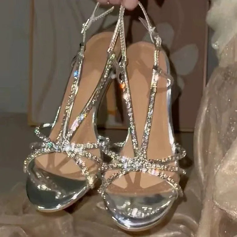 

Runway Fashion Women's Silver Rhinestone Open Toe Stiletto Sandals Elegant Princess Fairy Style High Heels Zapatos Mujer Cómodos