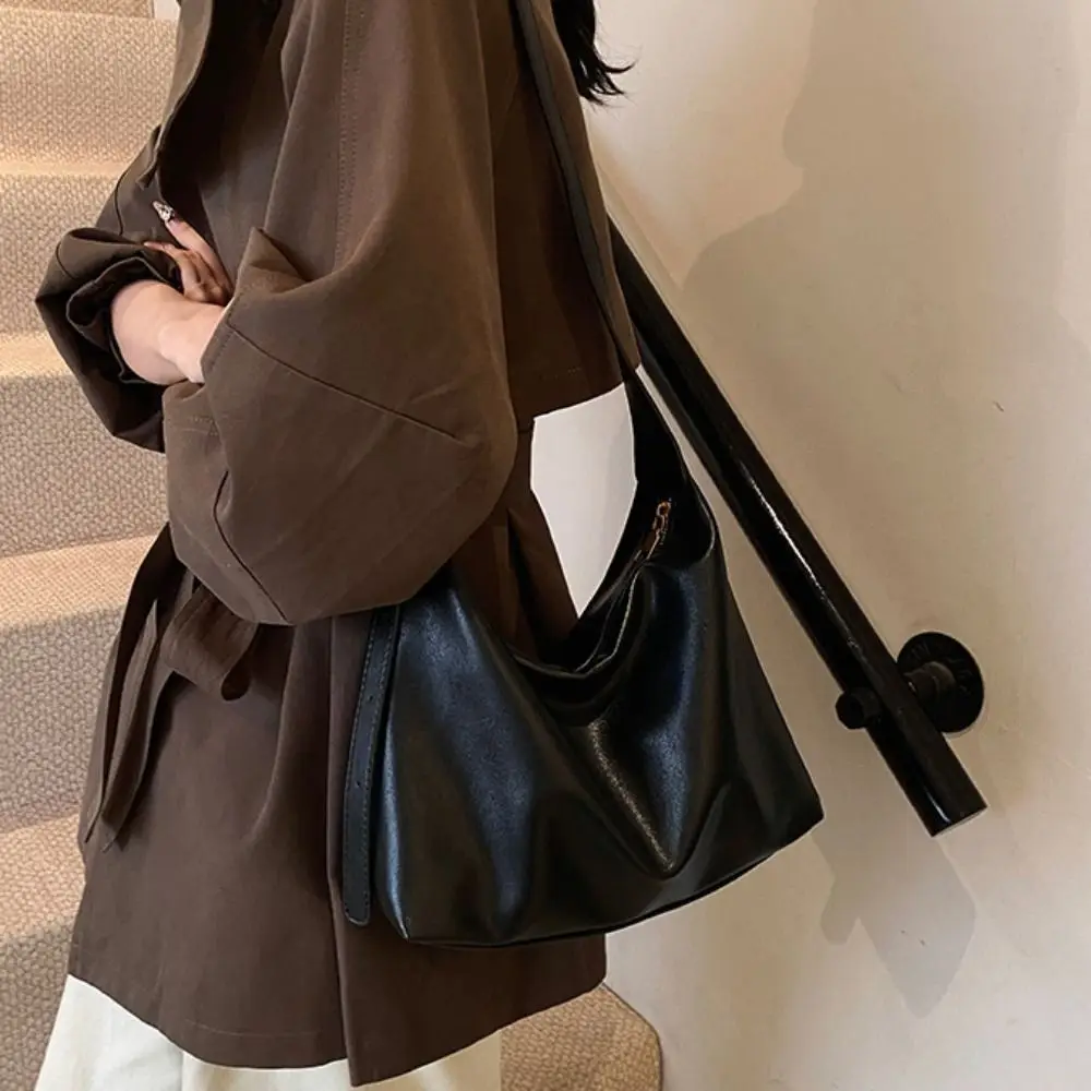 

Elegant Soft Leather Tote Bag Large Capacity Zipper Commuting Shoulder Bag Lightweight Solid Color Vintage Underarm Bag Shopping
