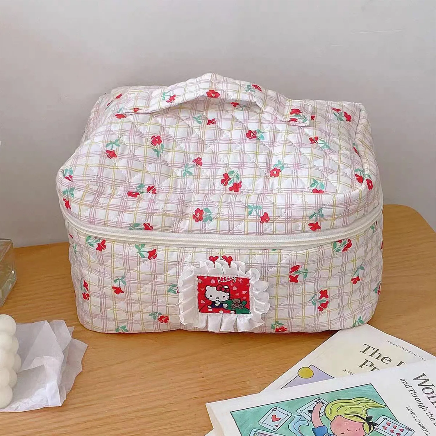 Cartoon Kitty Makeup Bag Cute Student Portable Toilet Storage Bag Quilted Large Capacity Handheld Bag