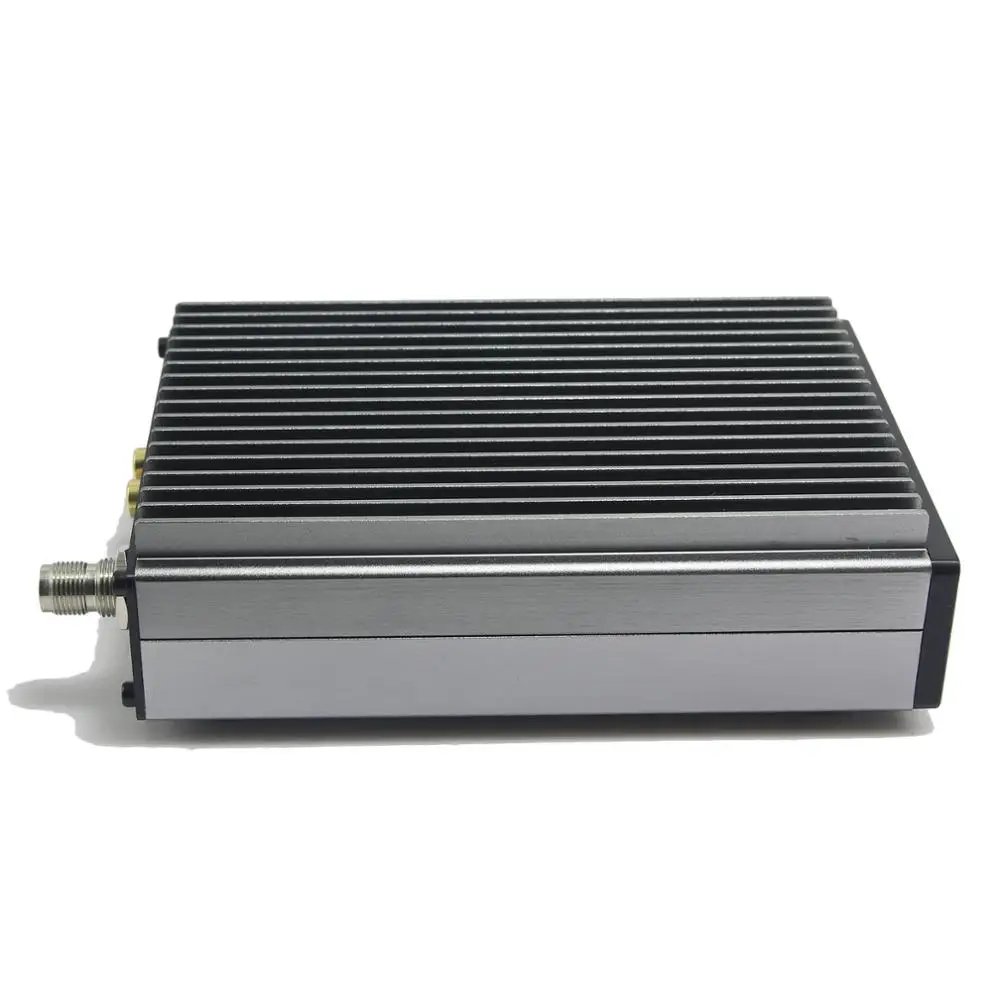 

Профессиональный FM-трансмиттер CZE-15B 0W-15W с управлением через ПК для радиовещания