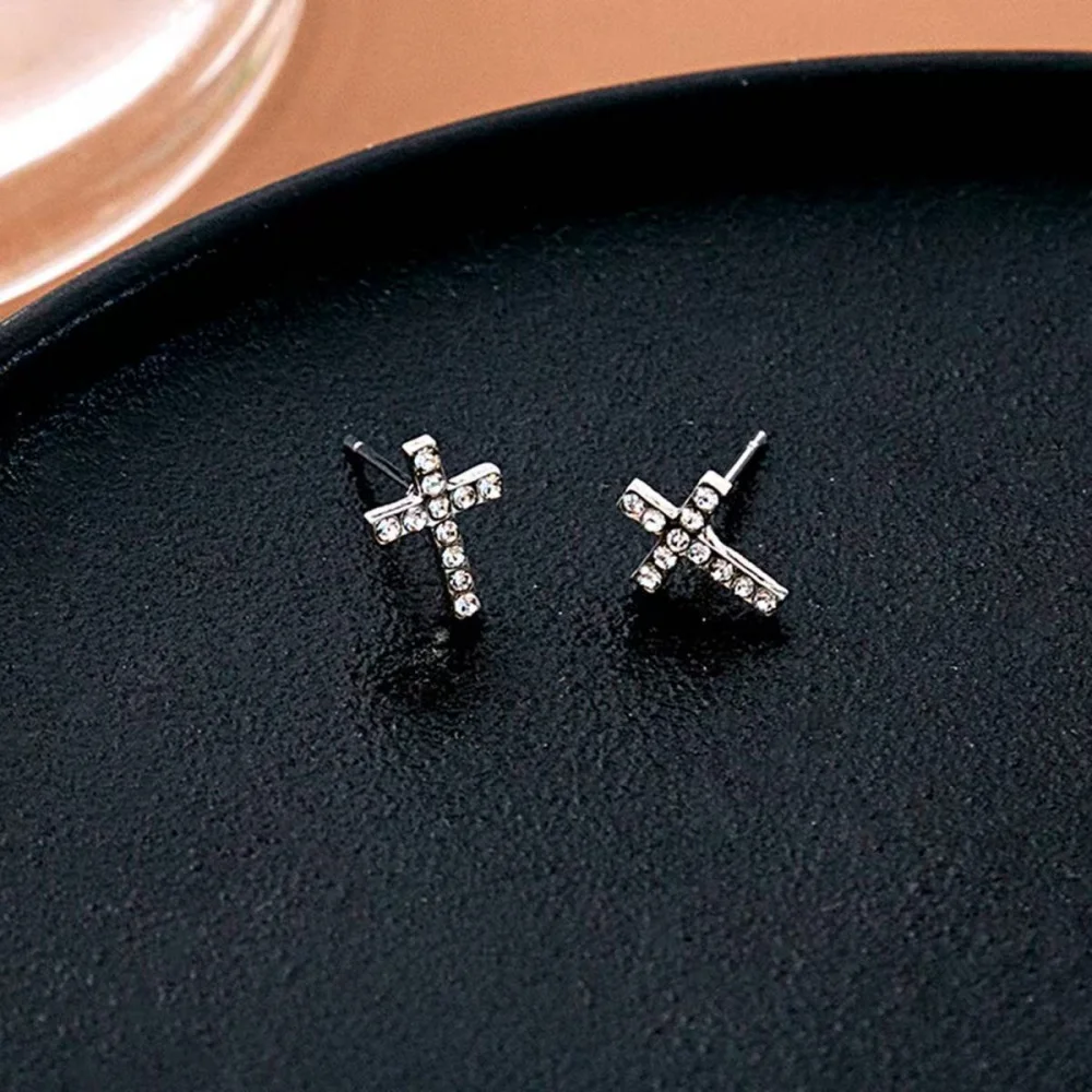 New all rhinestone cross earrings for women, fashionable Korean style perforated earrings for men, Grunge jewelry wholesale