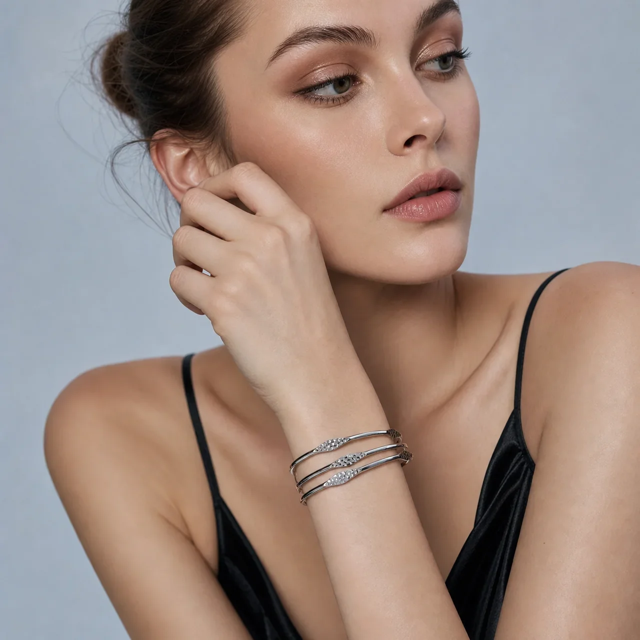 3Pcs Stackable Silver Bangles Women Fashion Wavy Texture Thin Metal Bracelet Simple Jewelry Gift
