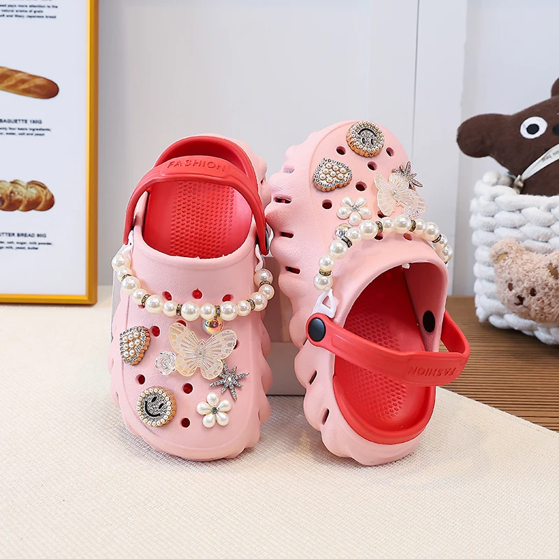 

Kids Cartoon Platform Clogs Heel Strap Breathable Hollow Out EVA Garden Slides, Pearl Rhinestone DecorQuick Dry Beach Slippers