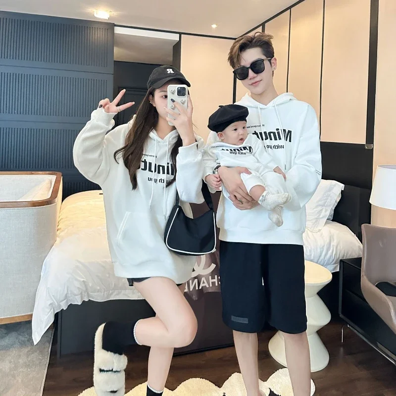 Korean Fashion Family Hooded Sweatshirts Autumn Winter Mom Dad and Children Hoodies Baby Romper Mother Father Daughter Son Tops