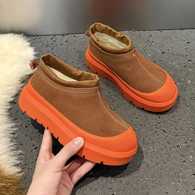 

New autumn and winter high top and plush thick cotton shoes for men, casual, non slip, thick soled, cold resistant, warm cotton