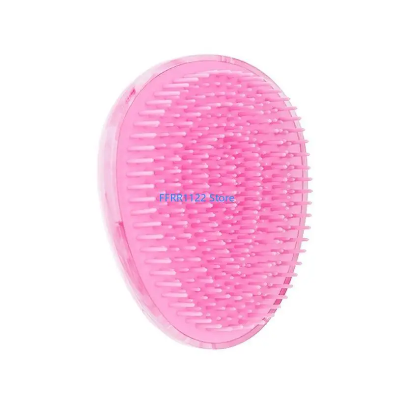 

Y1uf скользит сквозь распущенную кисть для расстояния. Мокрый, вьющиеся прямые волосы