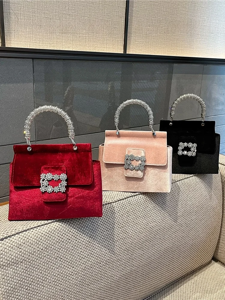 

2024 New Flower Diamond Velvet Handbag Women's High-quality Small Diamond Embellished Velvet Clutch Bag Casual Square Bag