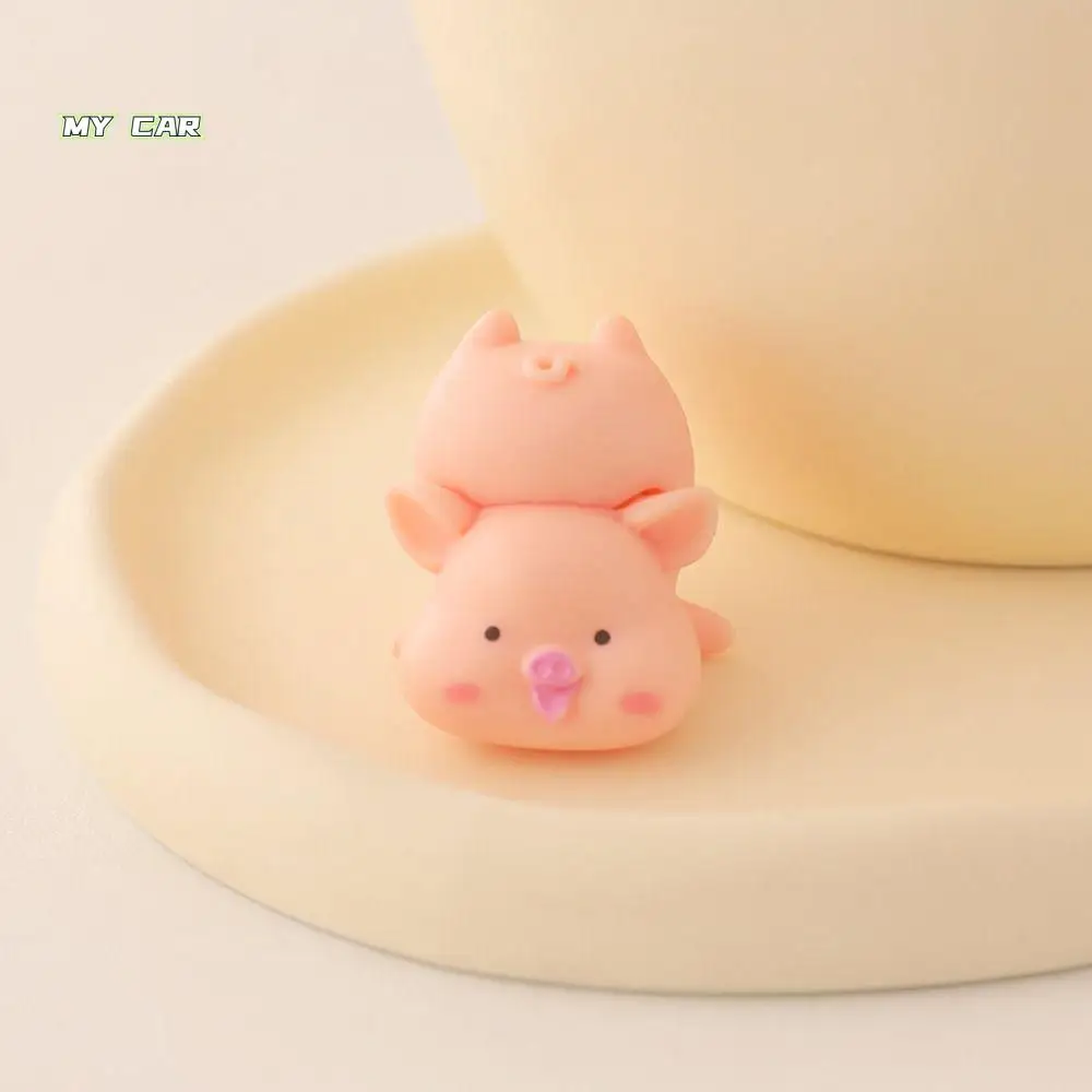 

Pig Pig Miniature Figurine Doll Miniatures Animal Micro Landscape Cartoon Pig Car Decoration Cartoon Resin