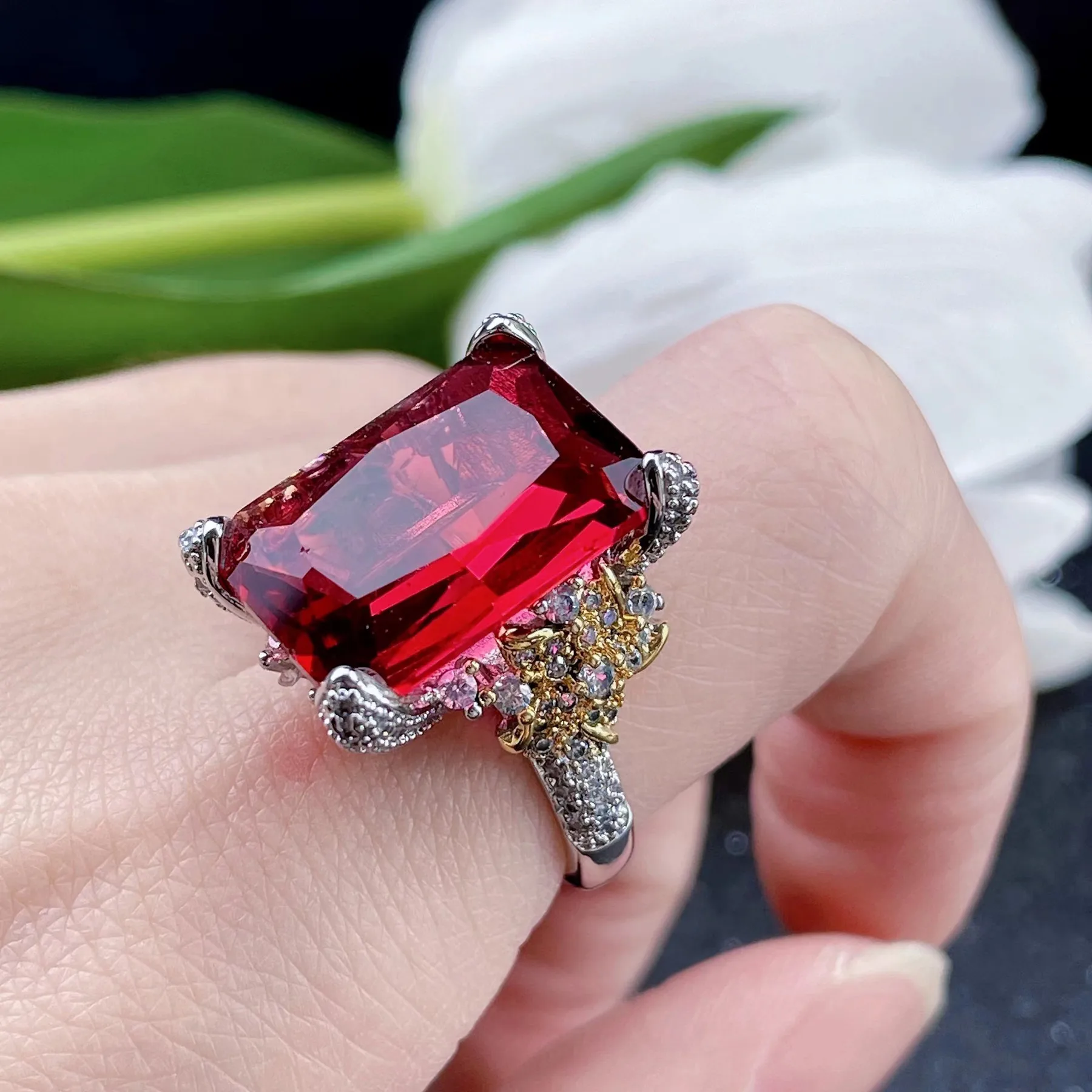 

Camellia Blossom Opening Ring Red Tourmaline Ruby Retro 925 Silver Style Buchian Craftsmanship Jewelry