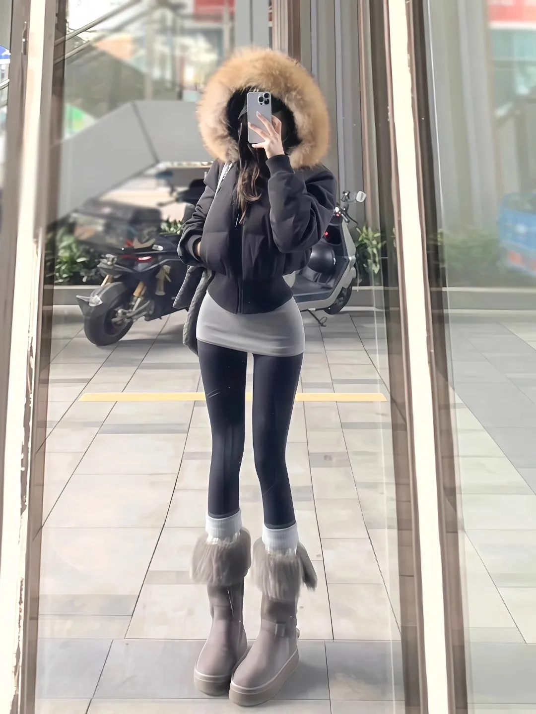 

Thickened Cotton Jacket Hooded Black Fur Collar American Retro Style Women's Winter Coat Knot Design Short Length