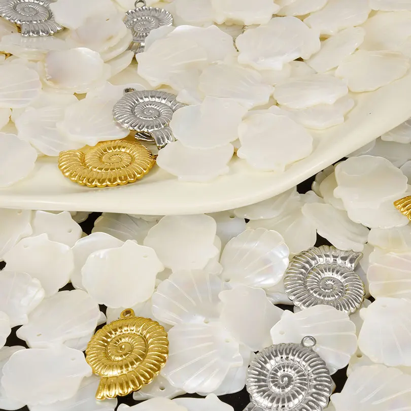 3/5Pcs Wholesale Marine Life Conch Shell Charms Jewelry Making Dijes Summer Sea Animal Pendant Necklaces Parts Para Bisutería image 2