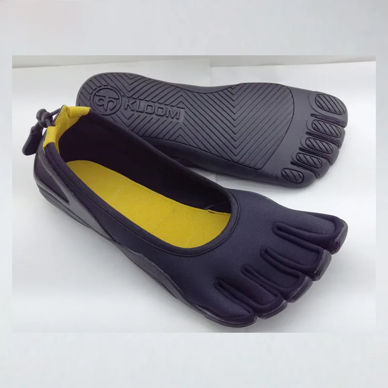 Five-Toe Shoes Casual Sneakers Yoga Mesh Waterproof Shoes Safety Walking Shoes for Women