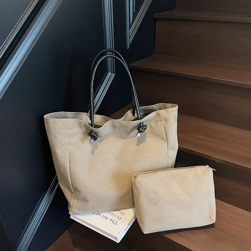 

2026 Однотонная джинсовая модная повседневная повседневная простая дизайнерская сумка-тоут на одно плечо подмышками