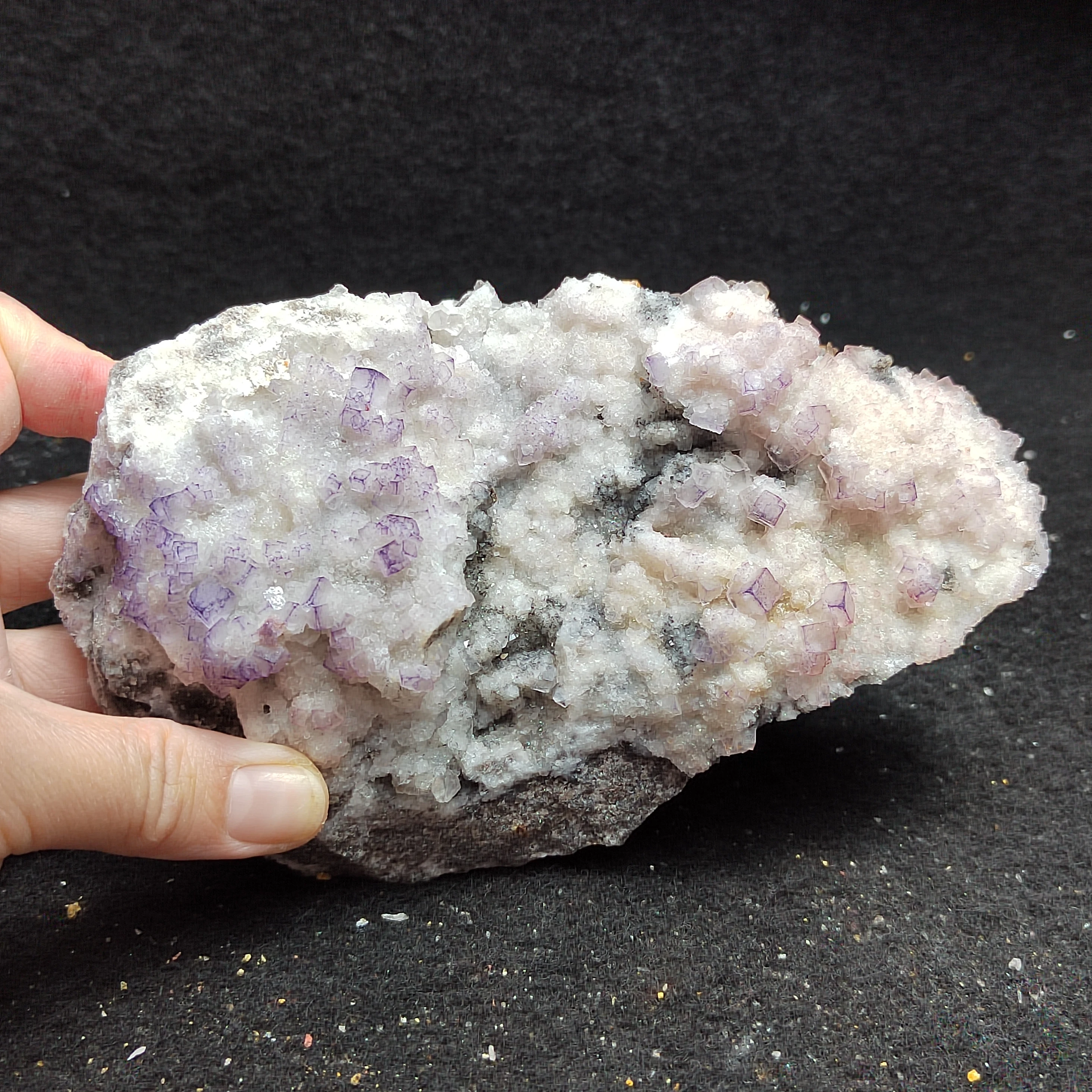 773gNatural purple fluorite and quartz, wolf tooth calcite mineral crystal specimen, original stone and strange stone decoration