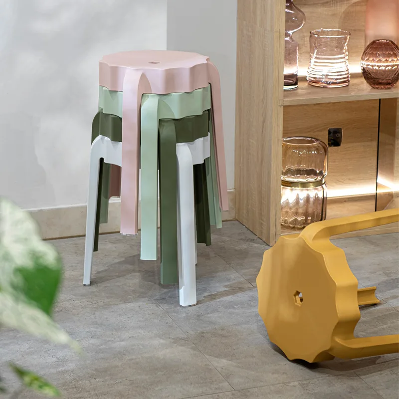 Wuli sgabello in plastica per adulti per uso domestico sgabello per scarpe impilabile commerciale addensato sgabello da pranzo rotondo semplice sgabello basso salvaspazio