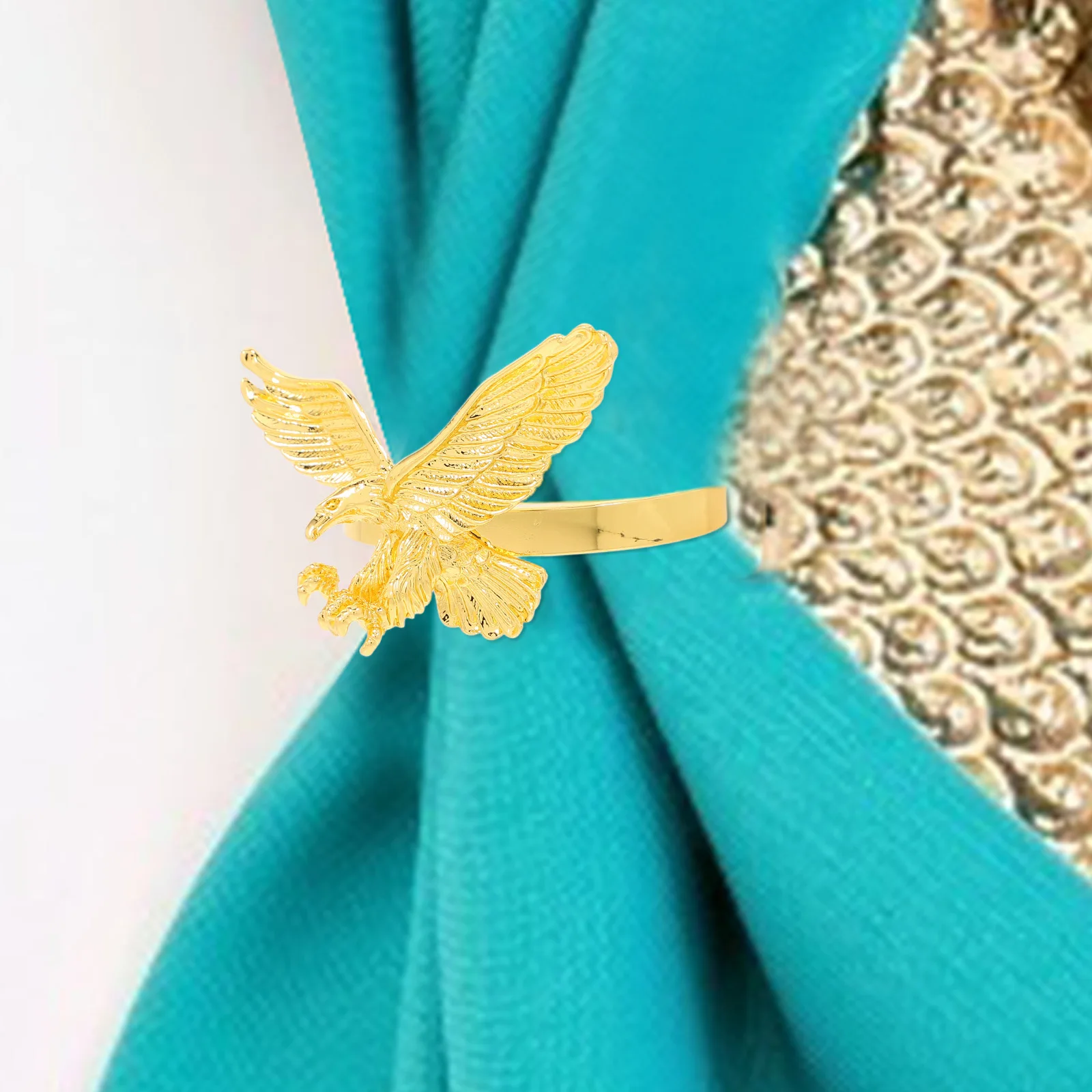 

4Pcs Metal Napkin Rings Eagle Shaped Napkin Buckles for Party Hotel Dining Elegant Tabletop Serviette Ring Decorative Set