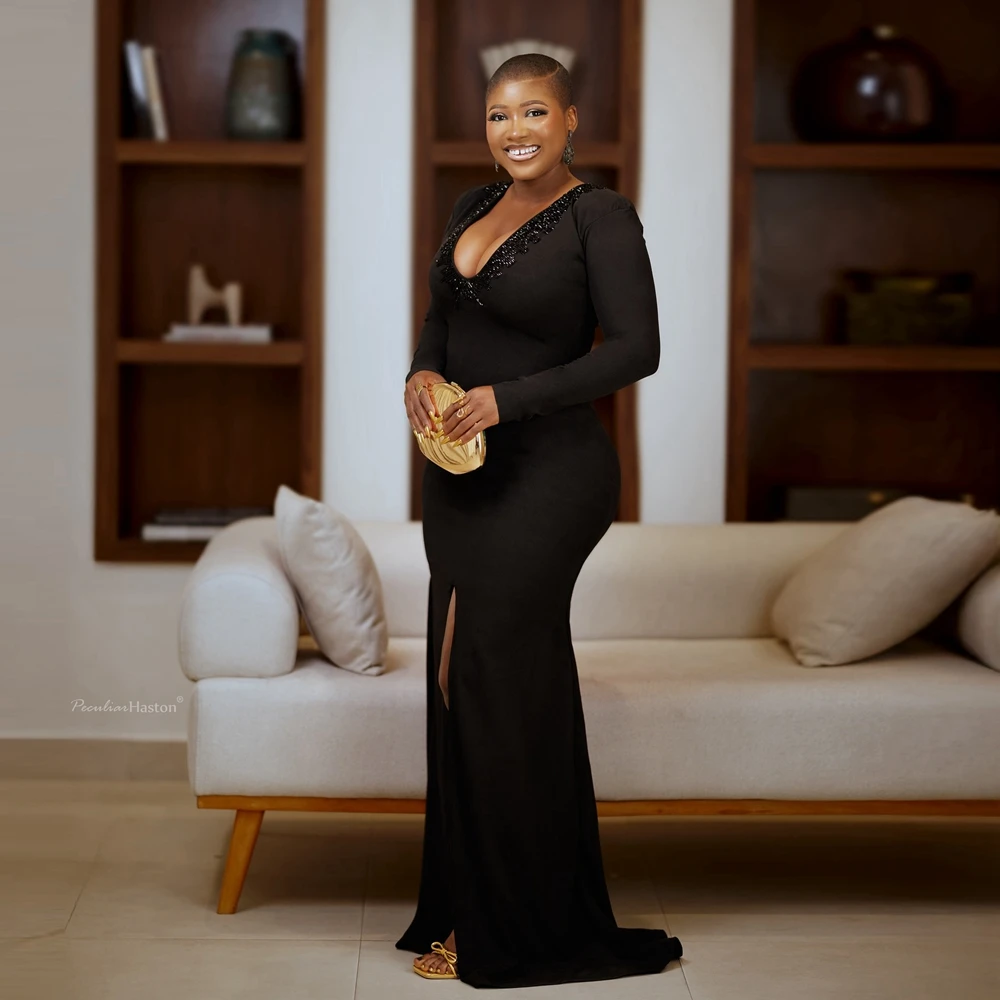 

Elegant Black Sequin Evening Dress V‑Neck Long Sleeve Satin High Waist Prom Pageant Gown with Side Slit Taffeta Party Dress