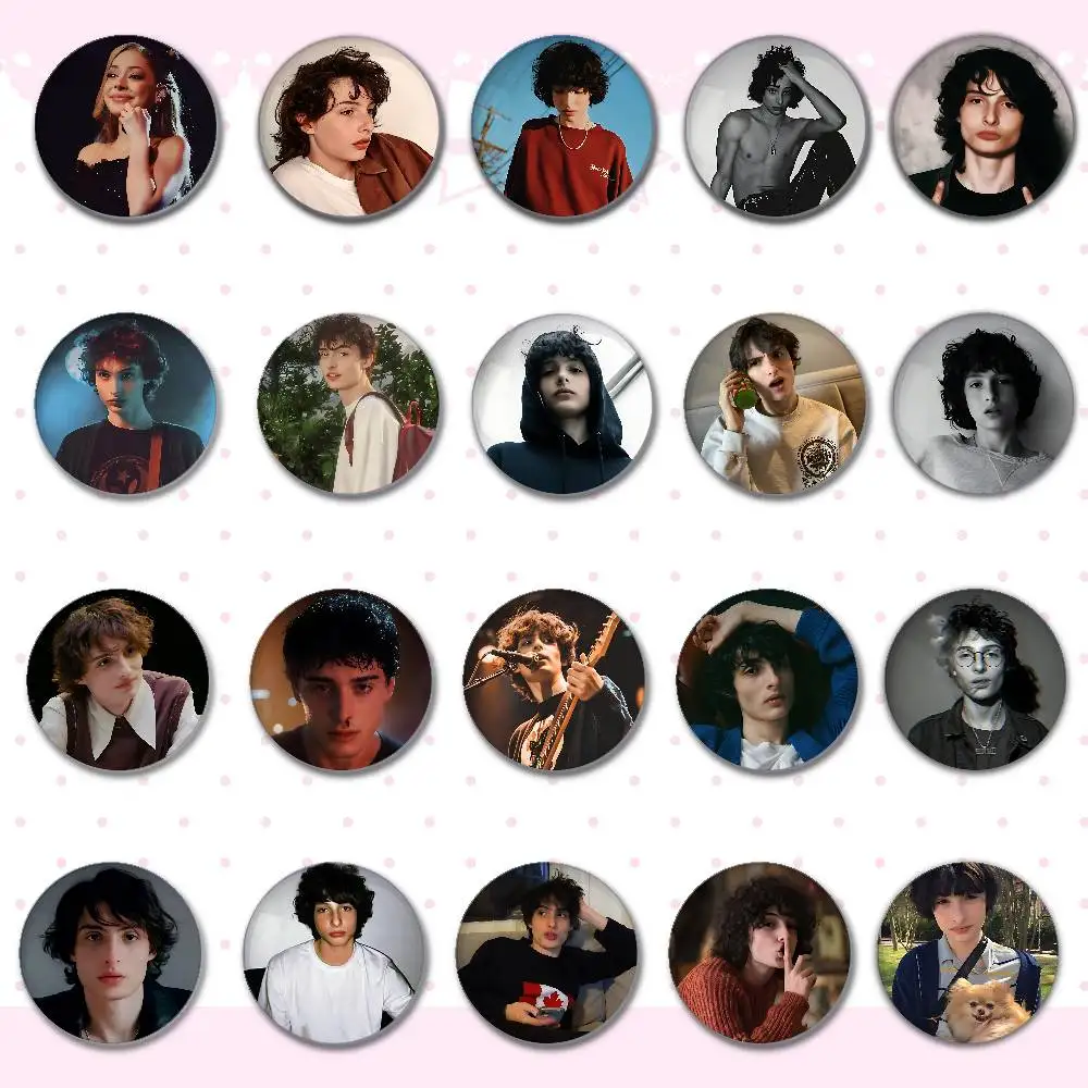 Actor F-Finn W-Wolfhard Badges Round Brooch Cute Cartoon Idol Cosplay Badges DIY Backpack Clothing Jewelry Pins