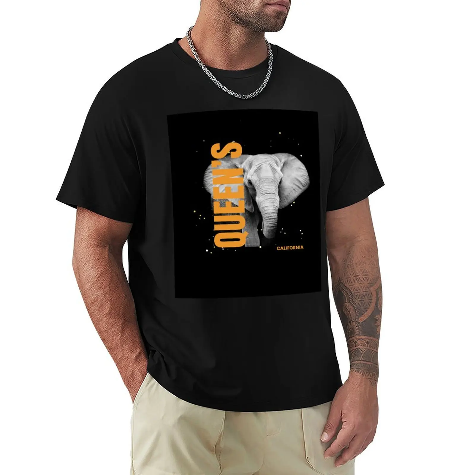 

Queen's California Elephant design. T-Shirt T-shirts man funny costumes vintage t shirt men