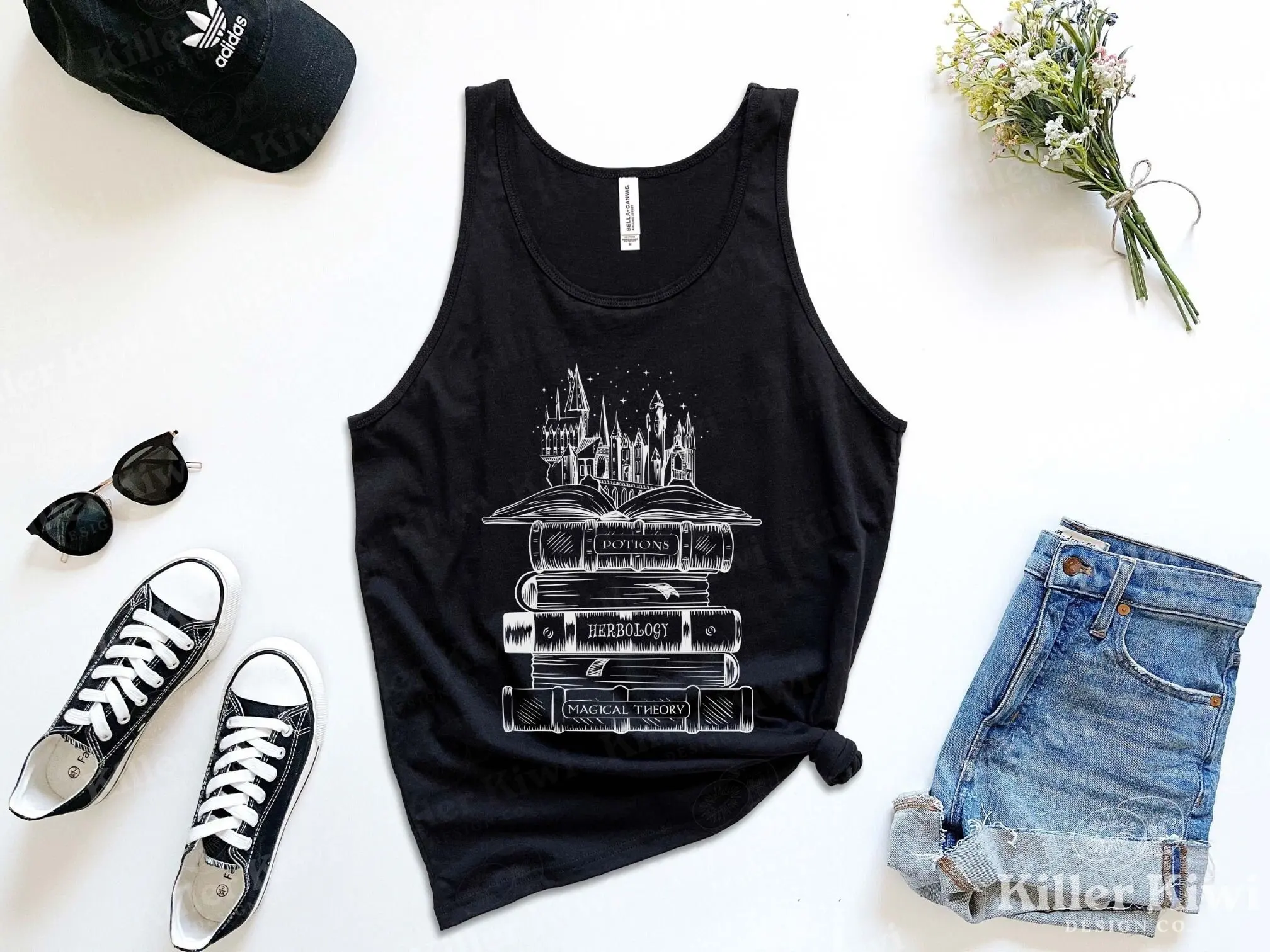 

New Retro Fashion Outdoor Casual Female Tee Vintage Cartoon Magic Tome Magic Castle Print Women Tanks Holiday Comfort Girl Tee