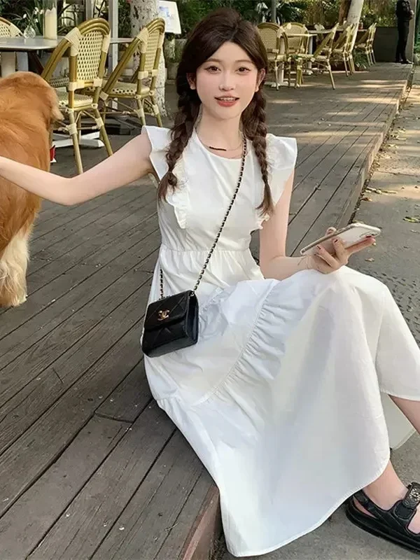 Verão novo pequeno vestido de mangas voadoras feminino design doce fino fada estilo francês vestido longo sólido adorável em camadas moda