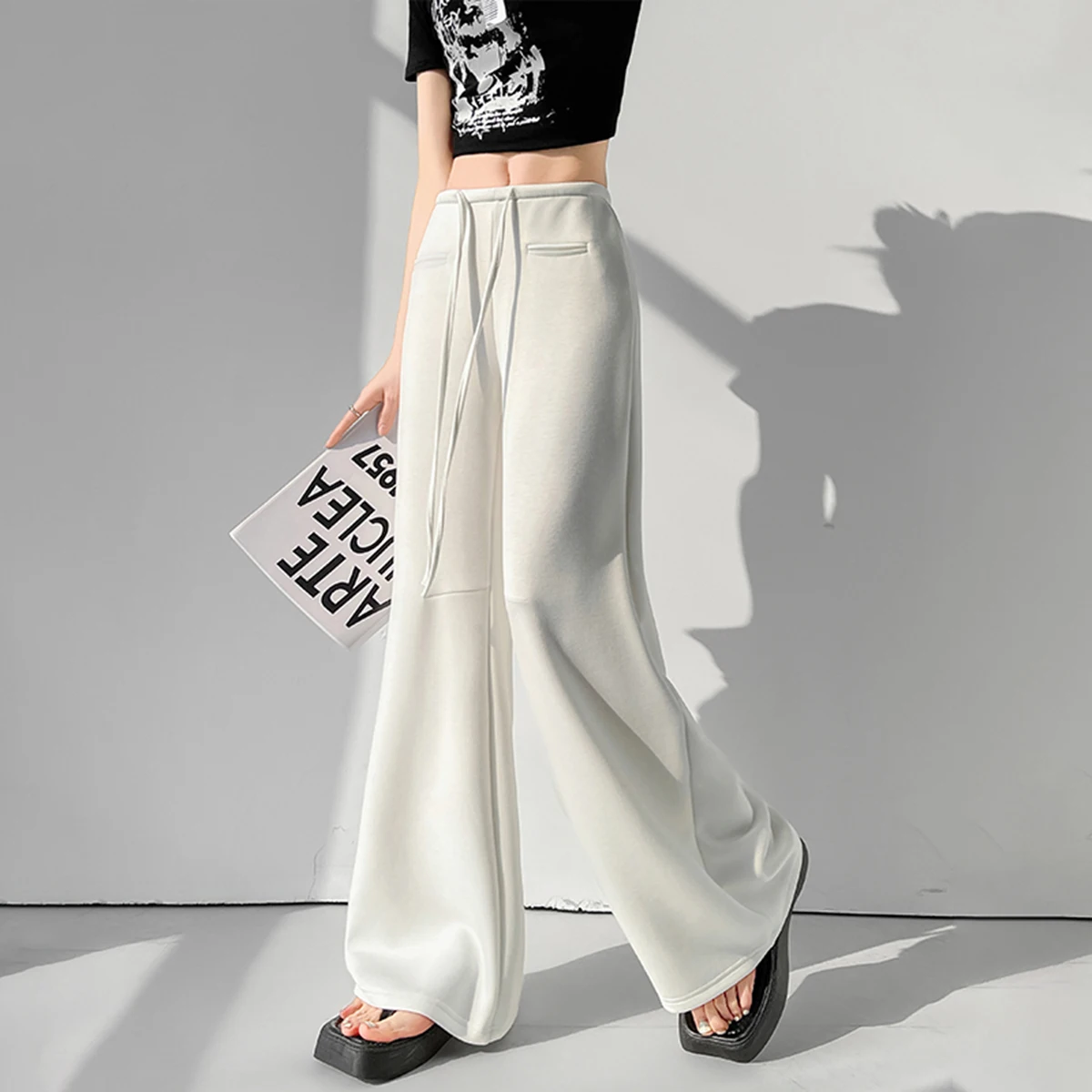 

Womens Trendy Low Rise Flared Pants Slimming Flattering Fit All Legs Multi Colors Easy Wear Versatile Office Casual Fashion 2026