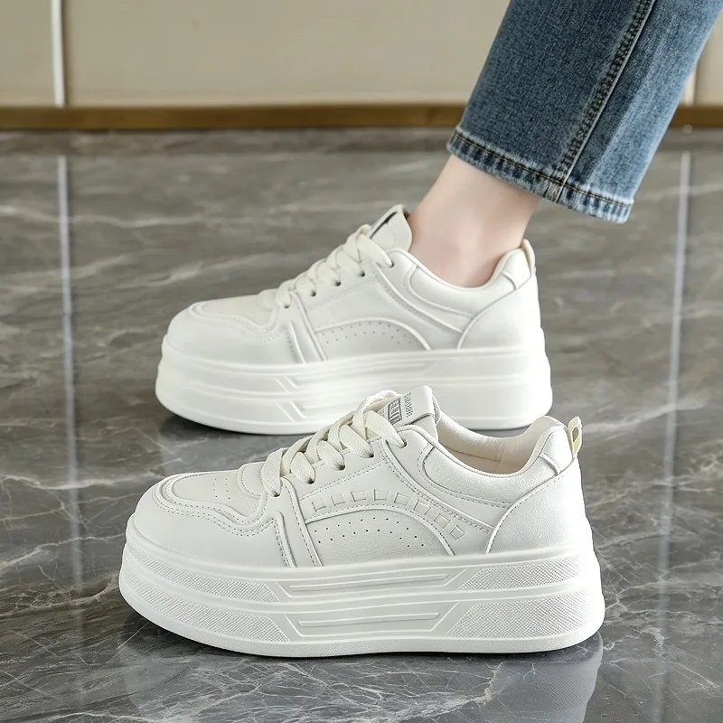 2026 new Upgraded Version Thick Bottom Casual Sneakers Women Heightening Dad Shoes Leisure Board Shoes Platform shoes Daily wear