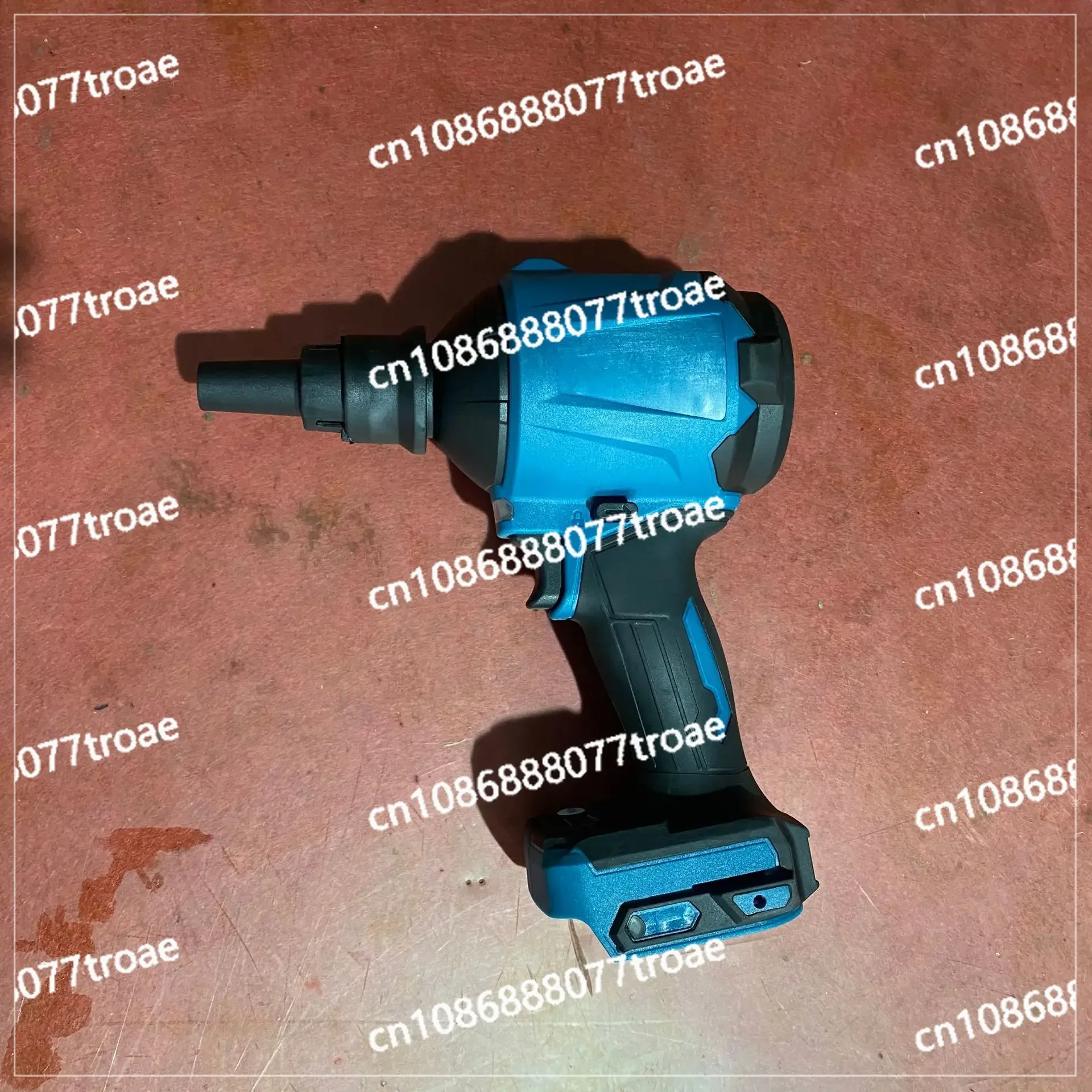 Rechargeable lithium battery dust gun, soot blowing, snow removal and dust removal