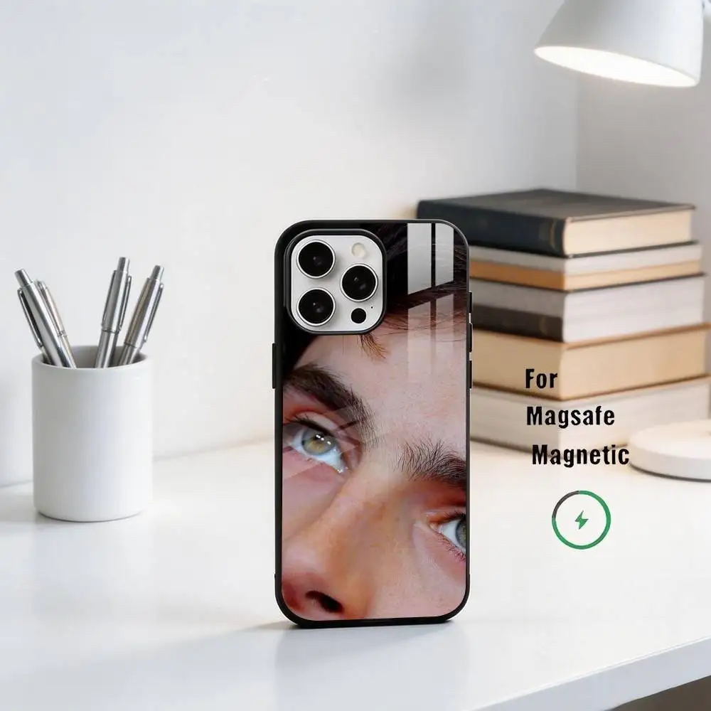 T-Timothée Hal Chalamet  Phone Case For iPhone17,16,15,14,13,12,11 Plus,Pro Magnetic with Magsafe Wireless Charging