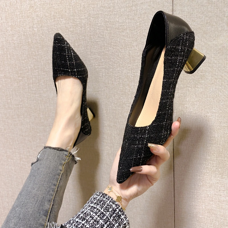 

2023 Black Comfortable and Fashionable Single Shoes for Women In Spring and Autumn Pointy Color-blocking Light Slacker Shoes