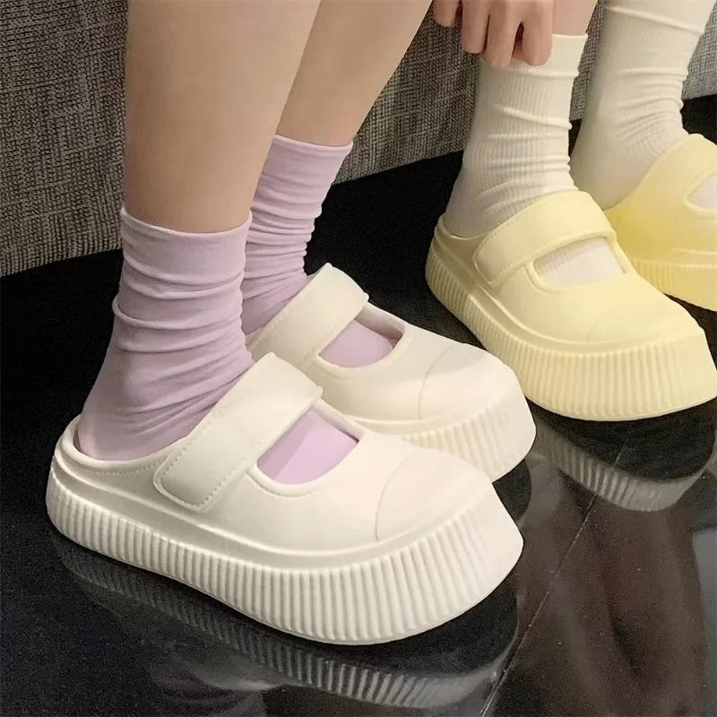 Summer Outwear Slippers Candy Color Round Head Thickened Soft Bottom Comfortable Anti Slip Durable Vacation Beach Slippers Girls