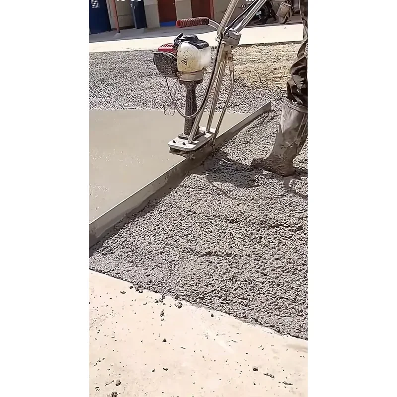 Powered Concrete Vibration Leveler Road Surface Screed Tool for Construction Site Floor Leveling Machine