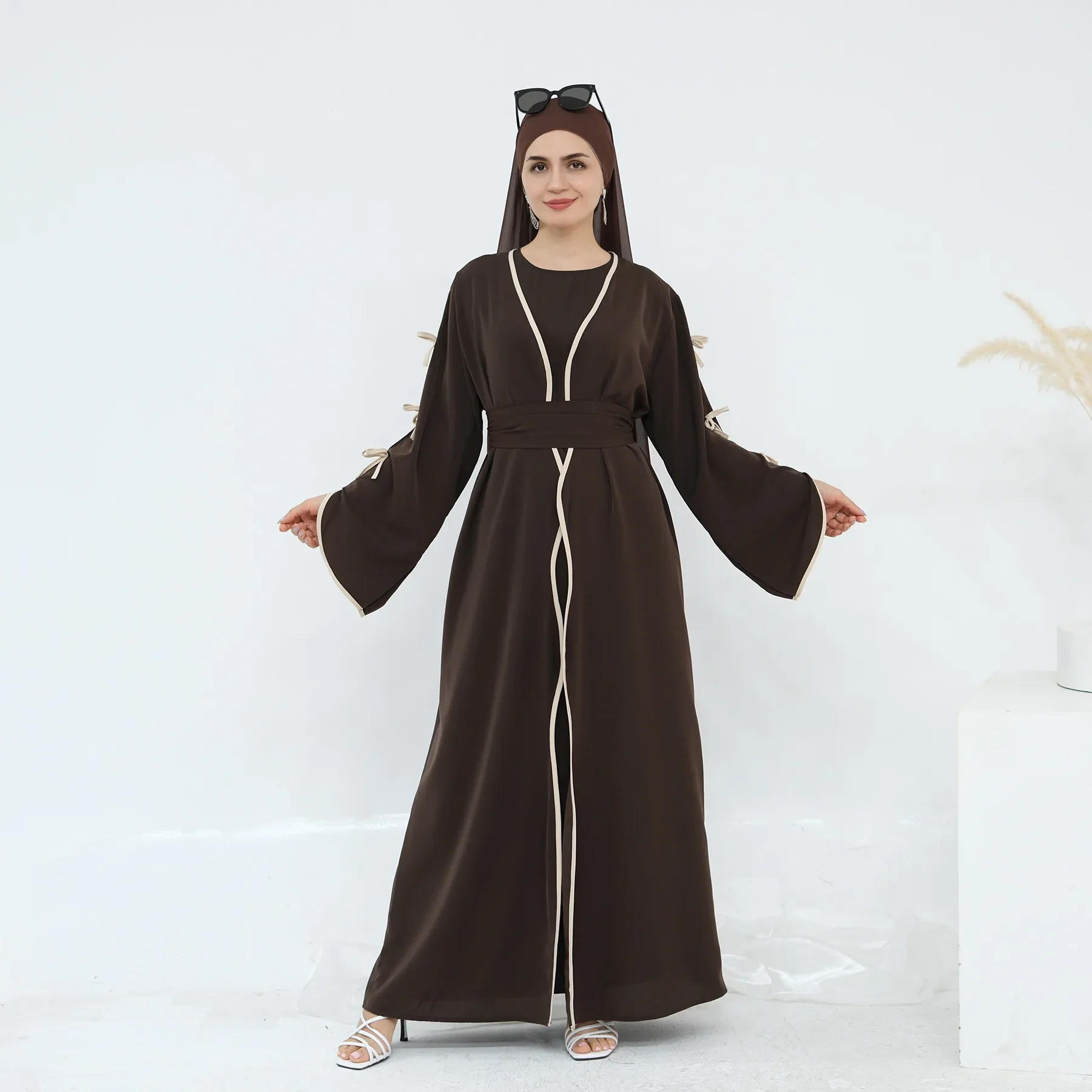 Vrouwen Effen Kleur Casual Trendy Elegante 2-delige sets Vesten Abaya Binnenjurk Vrouwelijke kleding Midden-Oosten Moslim Nieuwe mode