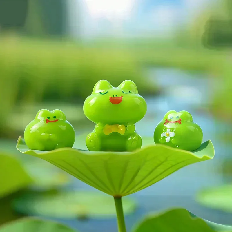 5PCS Mini Cute Lotus Leaf Frog Resin Pendant Diy Handcrafted Jewelry Accessories Making For Earring Keychain Desktop Decoration
