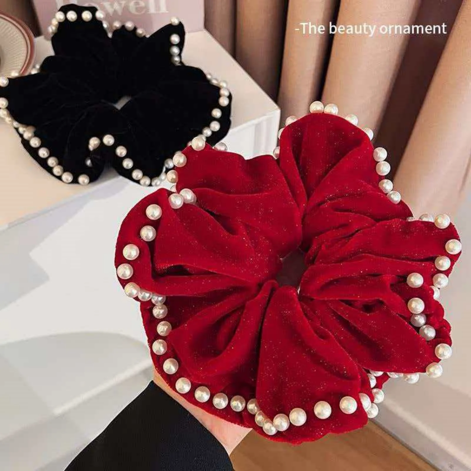 

1PC Velvet Pearl-Trimmed Scrunchies , Red & Black Pearl-Edged Hair Ties, Elegant Retro-Style Hair Bands For Women