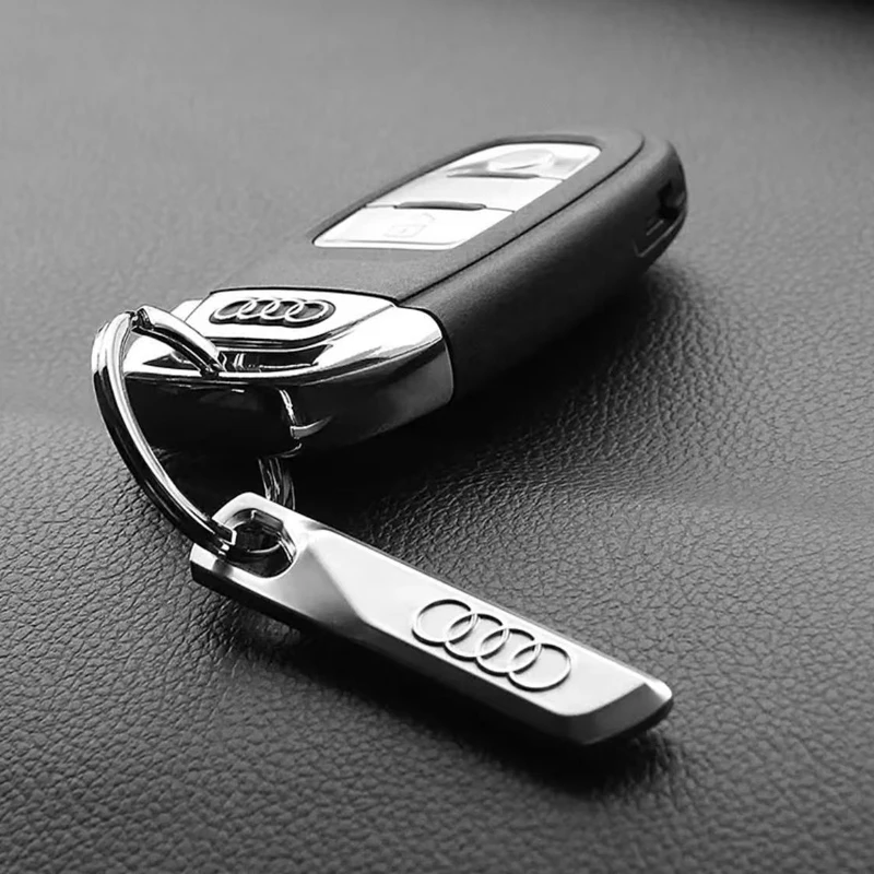 

1pcs Luxury Men Women Metal Key Chain Fashion Keychain Key Ring Holder For Audi RS A4 B8 B6 B7 B9 A3 8P 8V 8L A6 C7 C6 C5 A5 tt