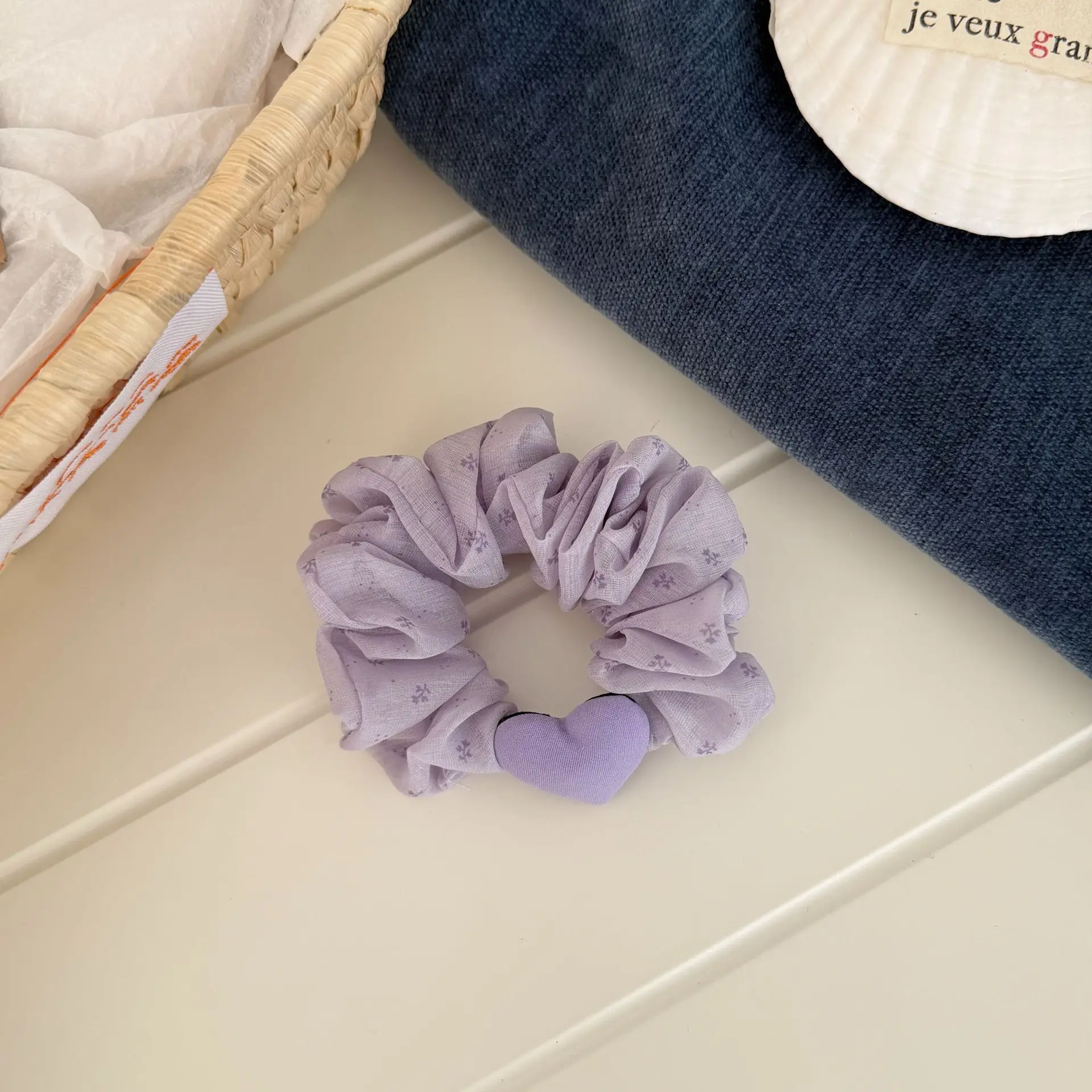 

Gentle Purple Floral Hair Accessory Set Boheme Style Fabric Scrunchie Headband Clip for Teen Girls Daily Use Hair Accessories