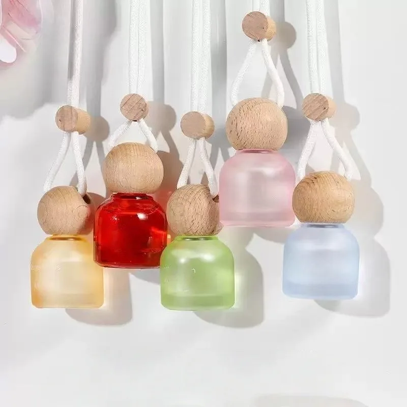 1PCS 10ml Frosted Glass Car Perfume Bottle Hanging Car Air Freshener Diffuser Bottles for Essential Oil Fragrance Aromatherapy