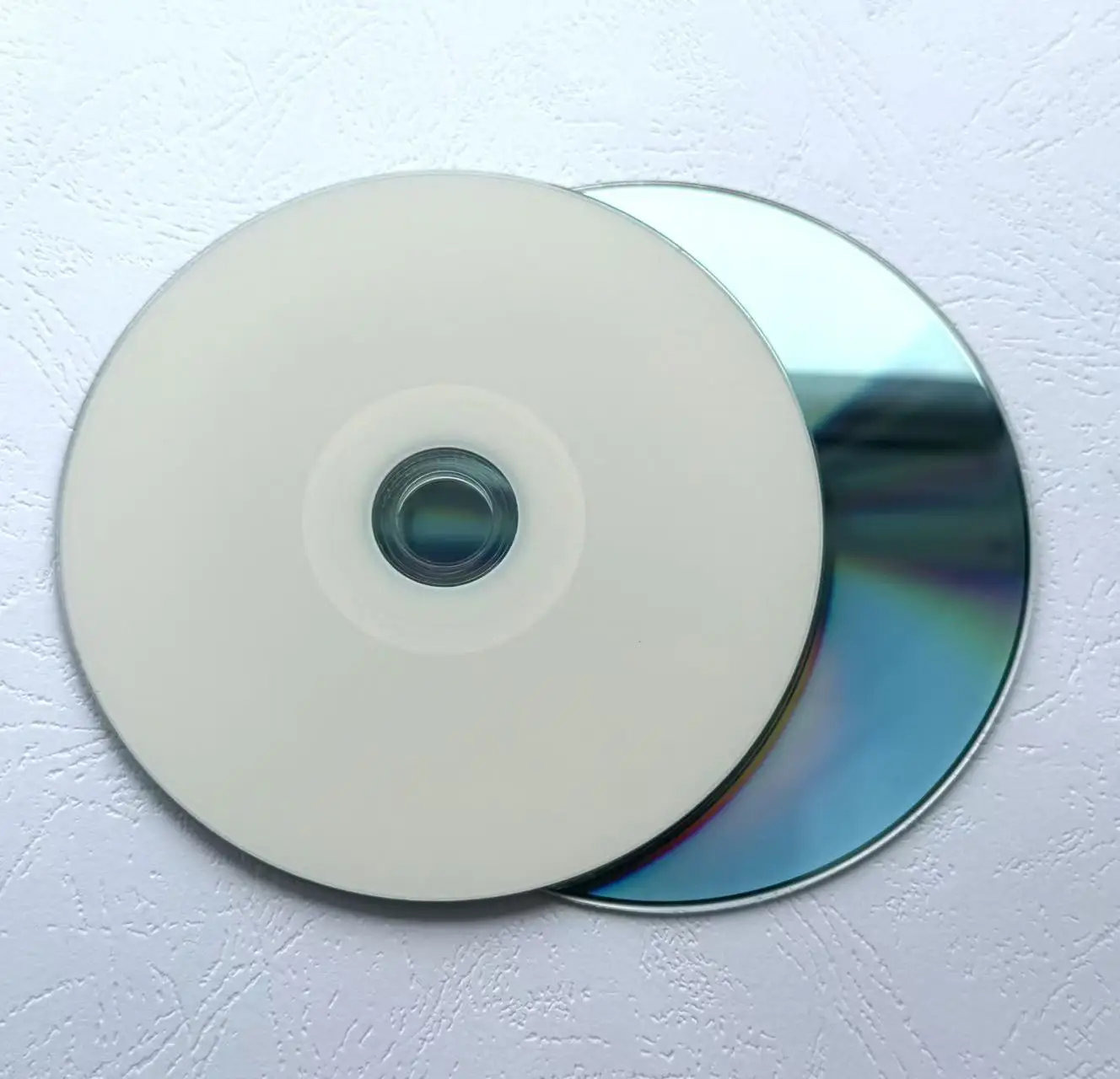 Wholesale 5 Discs 100% Authentic Grade A 52x 700MB Printable CD-R Blue Disc