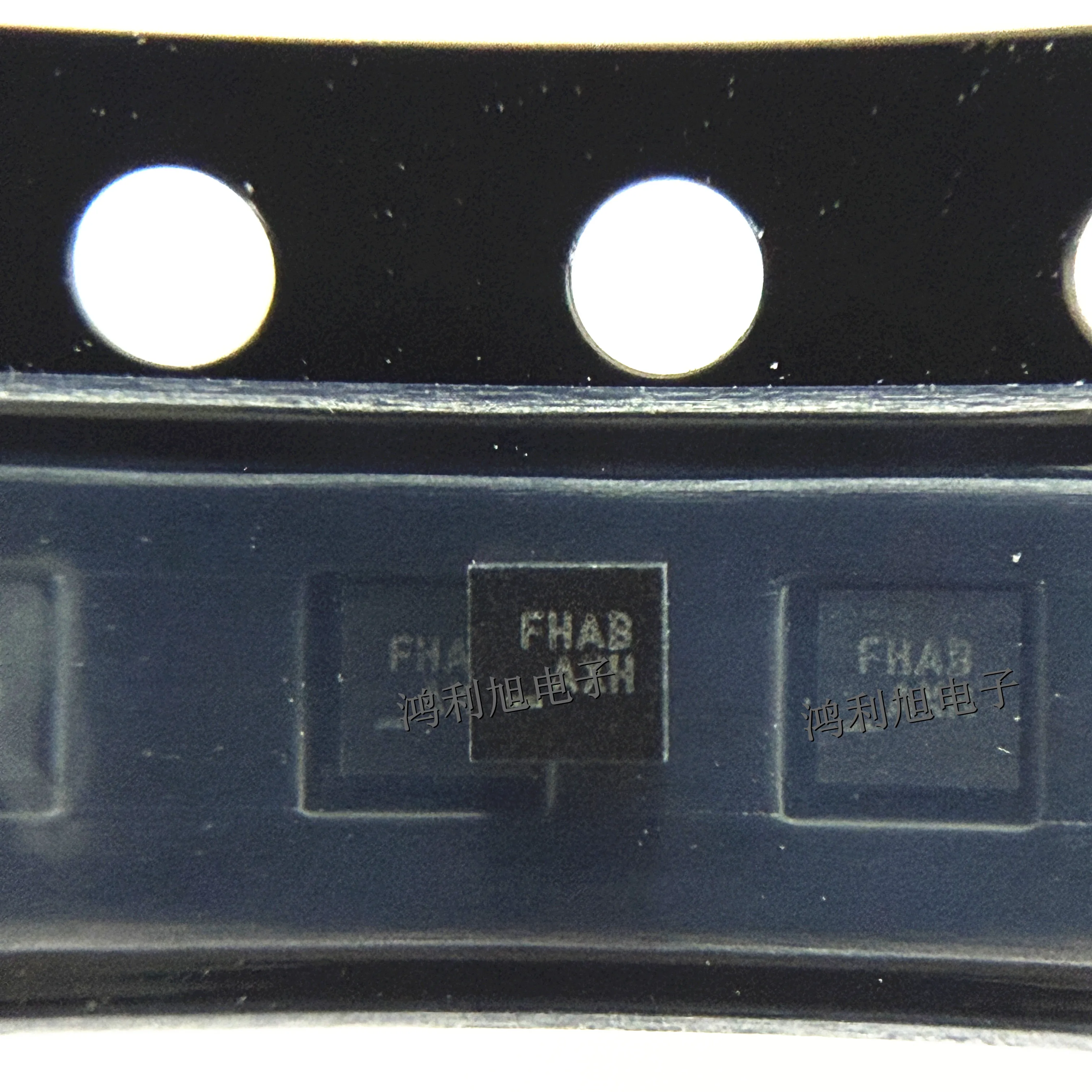 

10PCS/Lot FSUSB31L8X MARKING:FHAB Analog Switch Single SPST 8-Pin MicroPak T/R