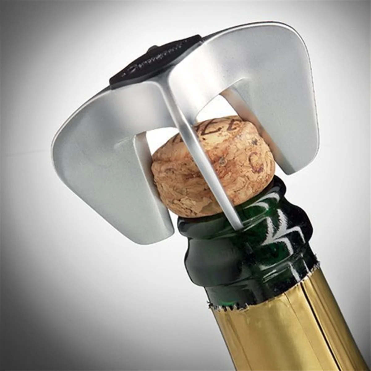 Champagne Bottle Opener - Sparkling Wine Cork Remover - Simple Ergonomic Twist Design,Stainless Steel Bottle Opener HOT