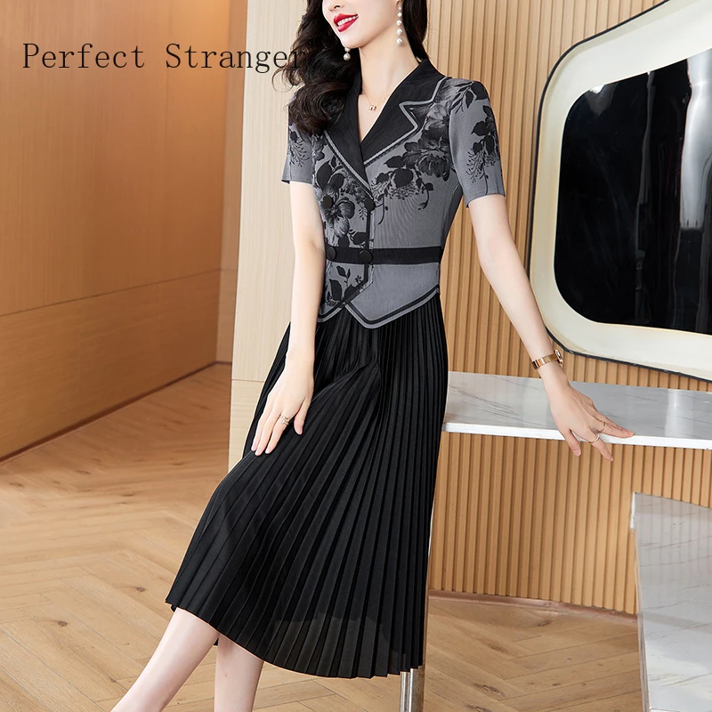 2024 Summer New Arrival Pleated Vestidos Elastic  Women  Flower Printed Turn-down Collar Short Sleeve Loose  Women Long Dress