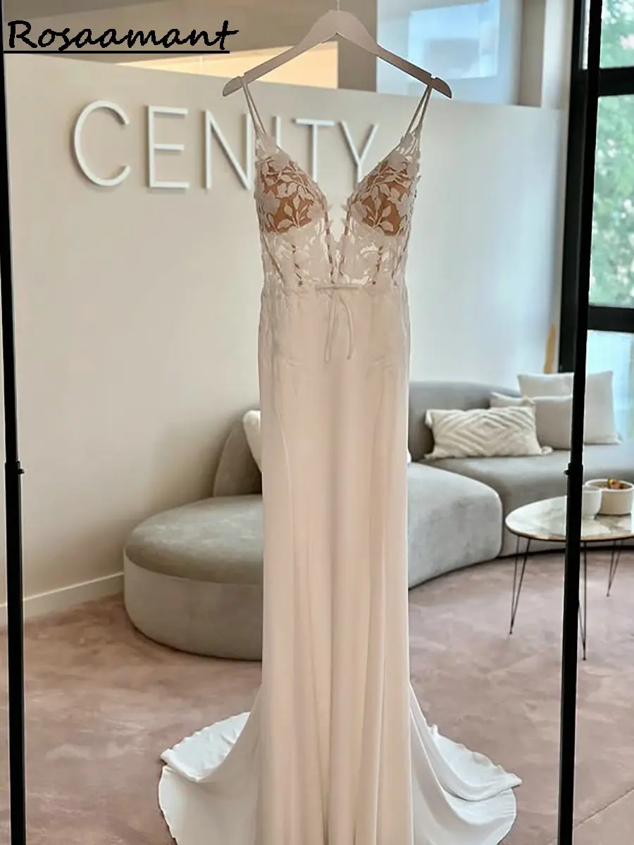 

2025 Illusion Spaghetti Straps Mermaid Wedding Dresses Sleeveless Appliques Lace Country Bridal Gowns