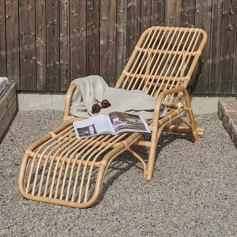 Ins rattan sunbathing loungers B & B seaside beach swimming pool Marian rattan villa small garden courtyard sunshine